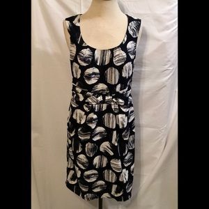 George Me Black & White Bow Tie Sleeveless Dress